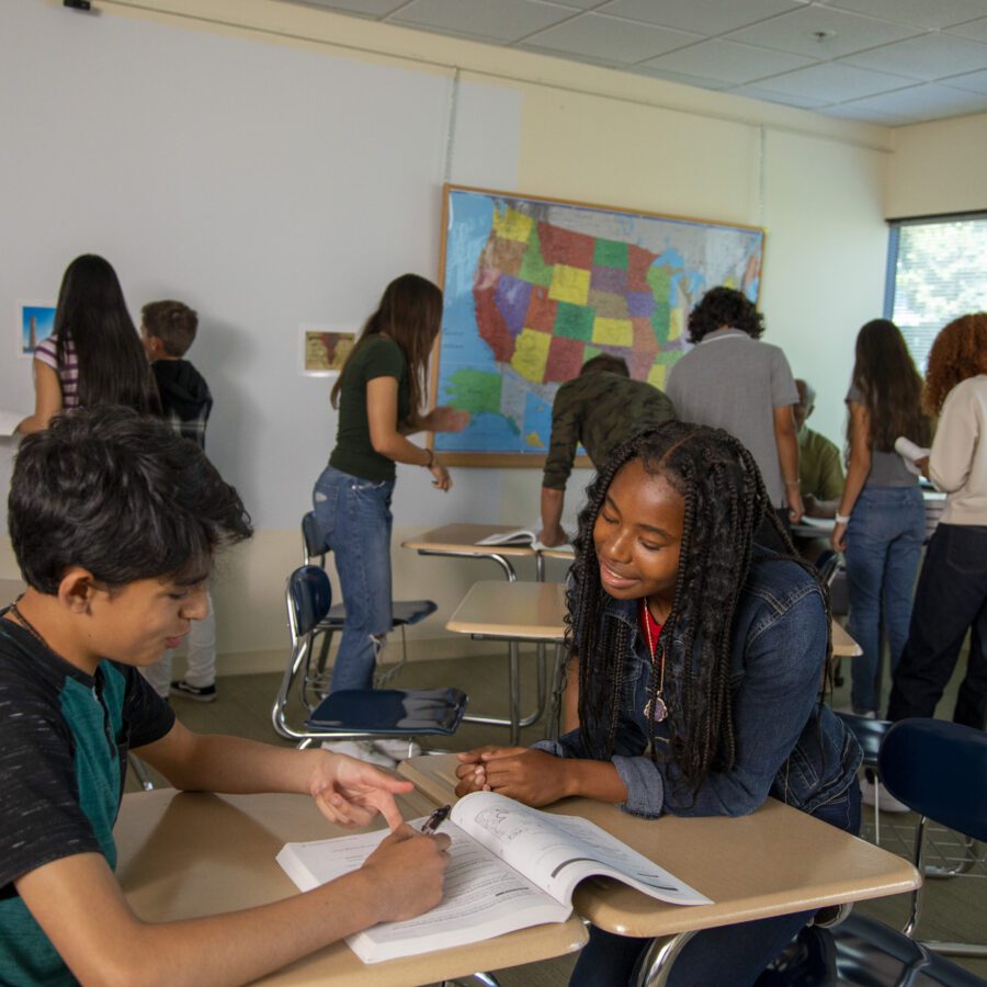 Students discuss Muslim innovations.